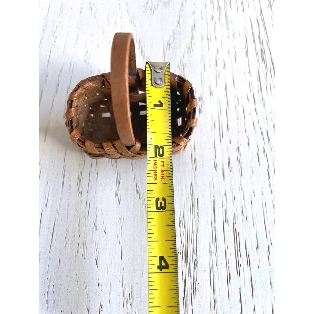 Miniature Handwoven Splint Basket‎ with Handle Rustic Dollhouse Farmhouse Decor